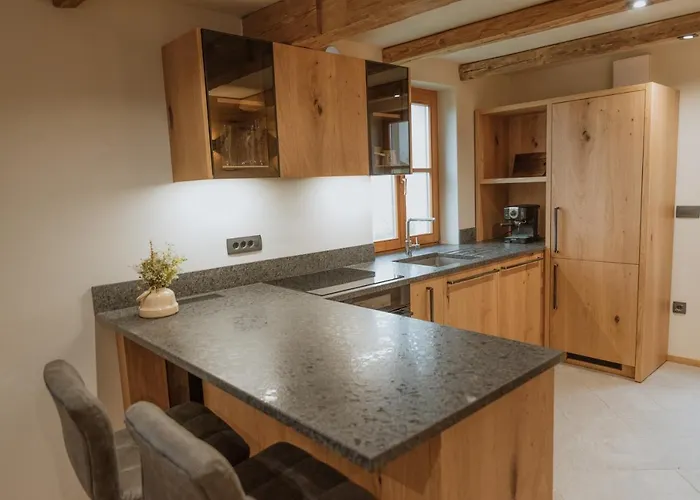 Planska Koča * Vitanje