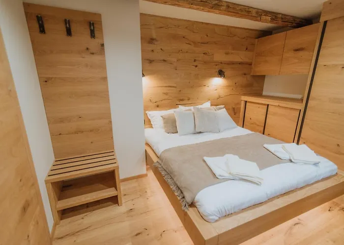 Planska Koča Semesterbostad *